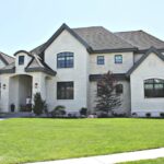 What should I consider before accepting an offer from a cash home buyer?