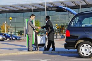 Transfers to and from the airport that are stress-free and provided by seamless shuttles