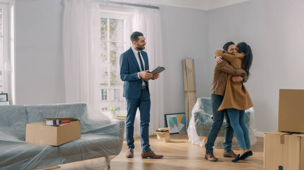 Transform Property Challenges Into Opportunities With the Right Selling Approach